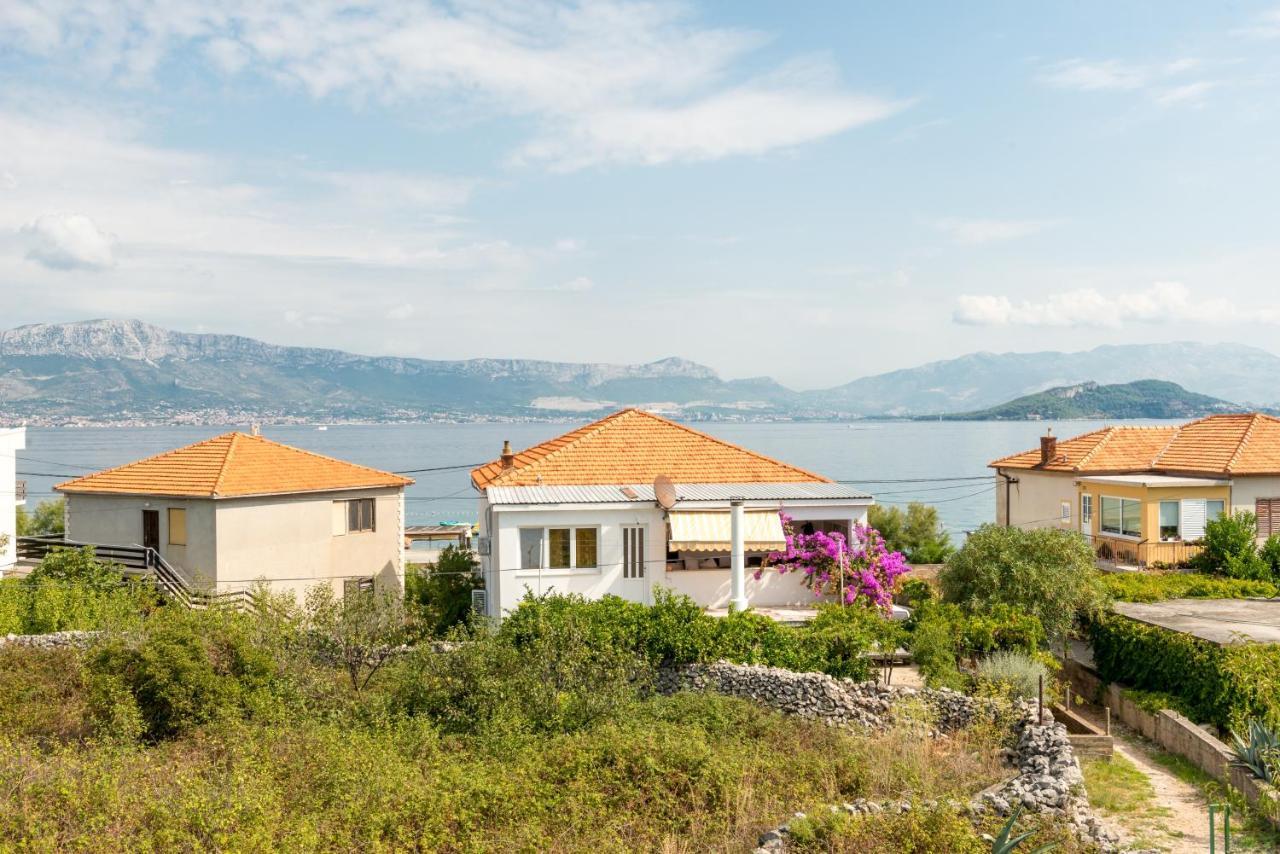 Apartments By The Sea Slatine, Ciovo - 11047 Exterior photo