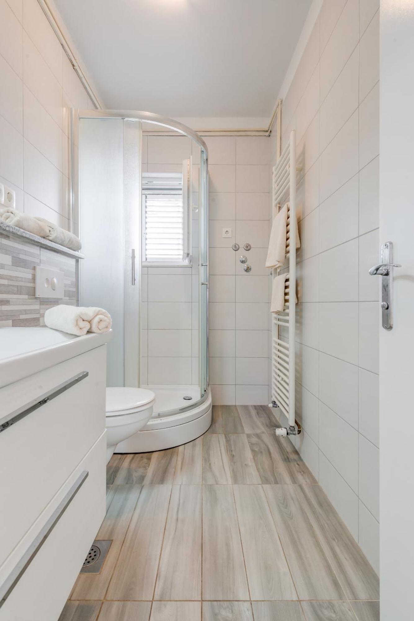 Apartments By The Sea Slatine, Ciovo - 11047 Room photo